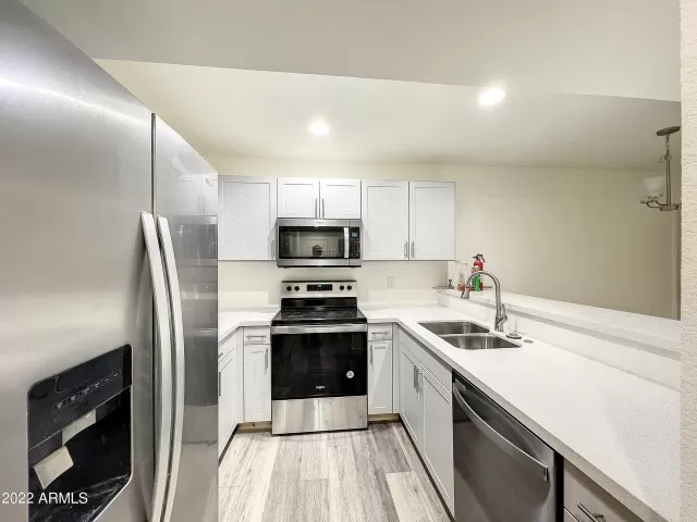 MLS: 6466069 Condo For Sale