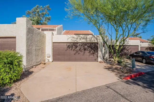 MLS: 6466738 Condo For Sale