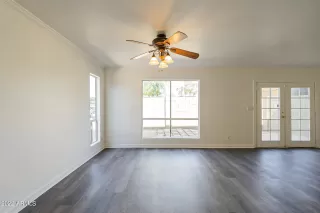 Photo #4: 6466785 Listing