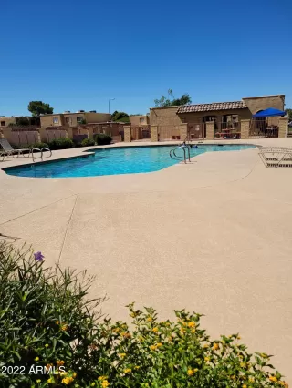 Photo #2: 6466842 Listing