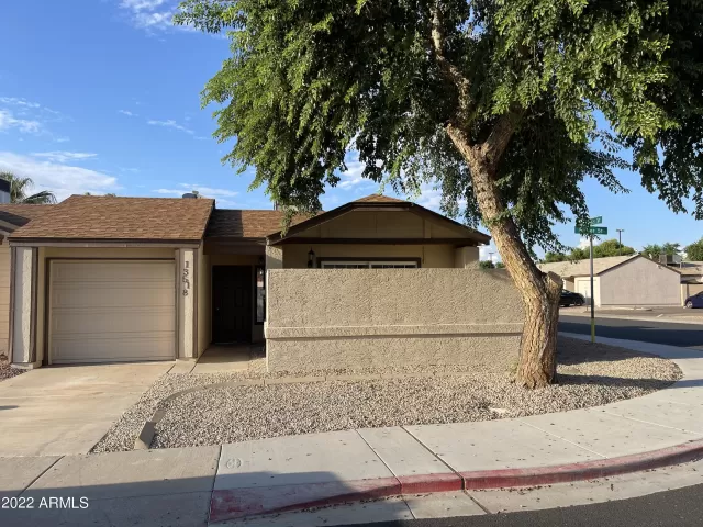 MLS: 6467158 Condo For Sale