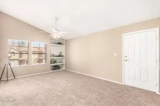 Photo #4: 6467170 Listing