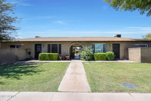 MLS: 6467325 Condo For Sale