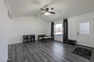 Photo #4: 6467325 Listing 