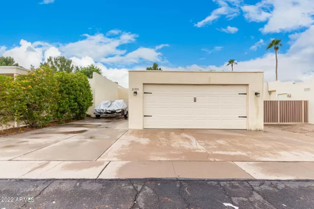 MLS: 6467580 Condo For Sale