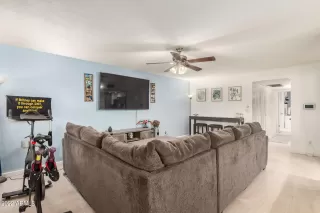 Photo #6: 6467580 Listing