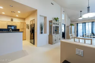 Photo #2: 6467625 Listing