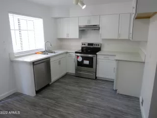 Photo #2: 6467634 Listing