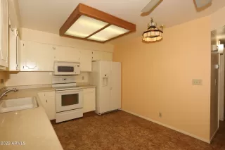 Photo #4: 6467755 Listing