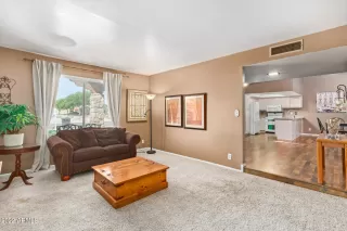 Photo #6: 6467811 Listing 