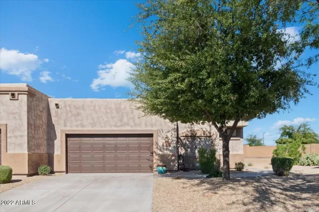 MLS: 6468031 Condo For Sale