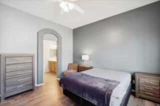 Photo #4: 6468031 Listing