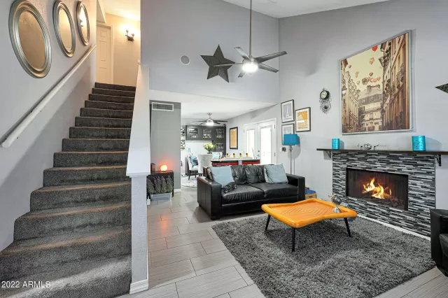 MLS: 6468032 Condo For Sale