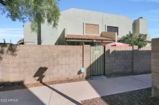 Photo #3: 6468032 Listing