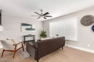 Photo #4: 6468037 Listing 