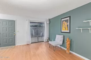 Photo #3: 6468053 Listing 