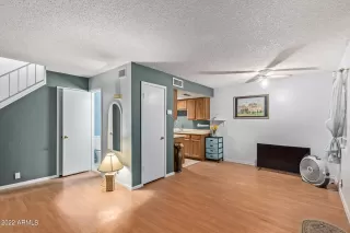 Photo #5: 6468053 Listing 