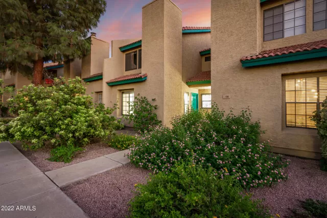 MLS: 6468168 Condo For Sale