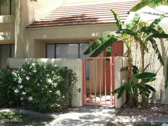 MLS: 6468219 Condo For Sale