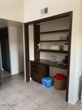 Photo #3: 6468219 Listing