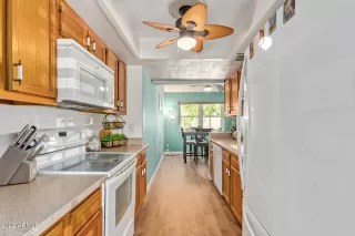 Photo #4: 6468641 Listing