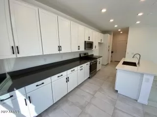 Photo #2: 6468870 Listing