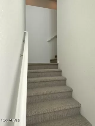 Photo #5: 6468870 Listing