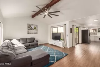 Photo #6: 6469036 Listing