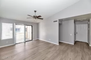 Photo #3: 6469102 Listing