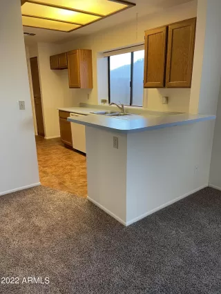 Photo #4: 6469928 Listing