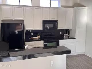 Photo #1: 6469941 Listing