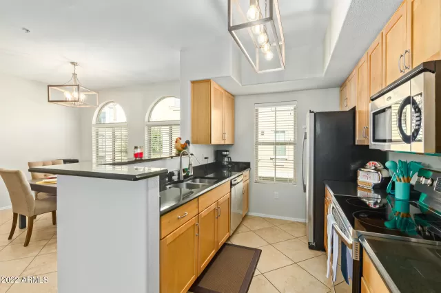 MLS: 6469955 Condo For Sale