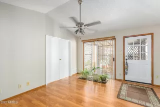 Photo #3: 6469997 Listing 