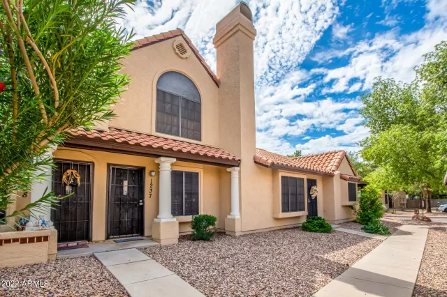 MLS: 6470371 Condo For Sale