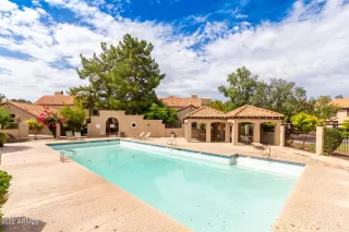 Photo #5: 6470371 Listing 