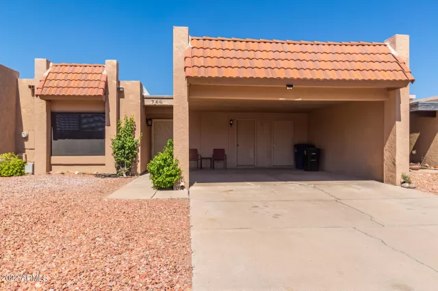 MLS: 6470739 Condo For Sale
