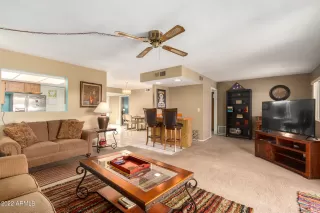 Photo #6: 6470739 Listing 