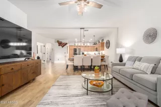 Photo #4: 6470772 Listing 