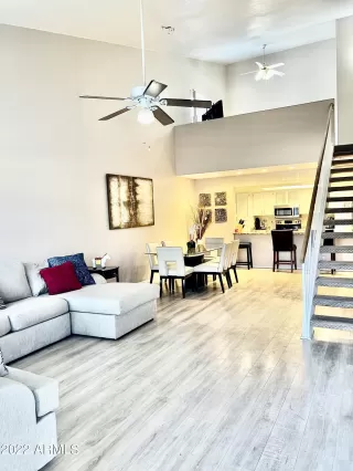 Photo #5: 6470844 Listing