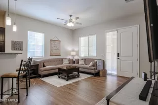 Photo #6: 6470873 Listing