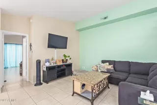 Photo #5: 6470986 Listing