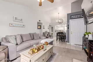 Photo #2: 6471027 Listing