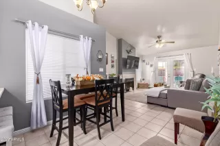 Photo #5: 6471027 Listing