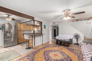 Photo #4: 6471119 Listing