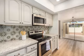 Photo #3: 6471139 Listing 