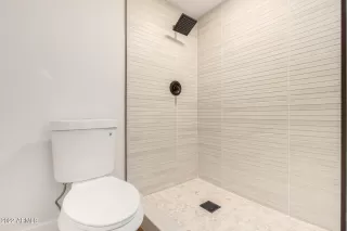 Photo #6: 6471139 Listing 