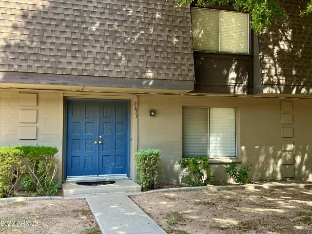 MLS: 6471261 Condo For Sale