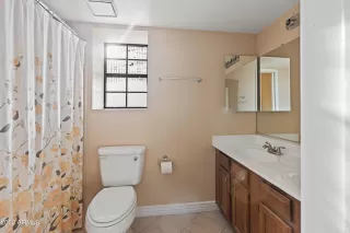 Photo #5: 6471297 Listing 