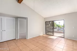 Photo #6: 6471651 Listing