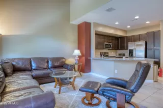 Photo #5: 6471952 Listing 